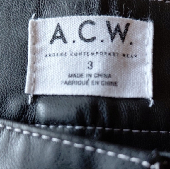 Black Faux Leather Bootcut Pants Size 3 - Picture 5 of 8